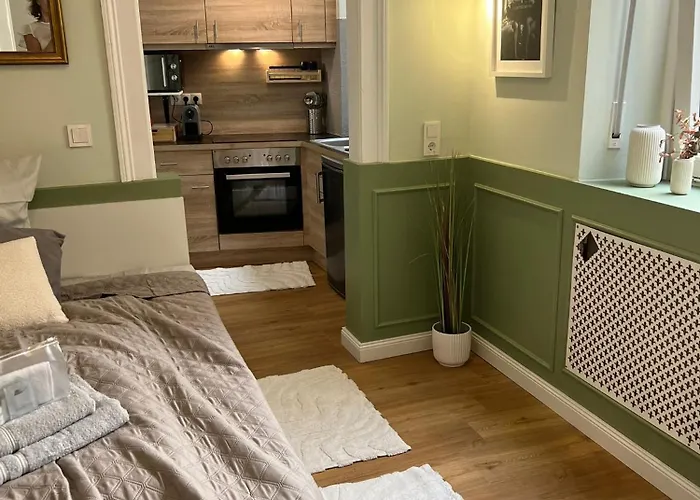 Bar'n'bed In Der Schoenen Koblenzer Altstadt *